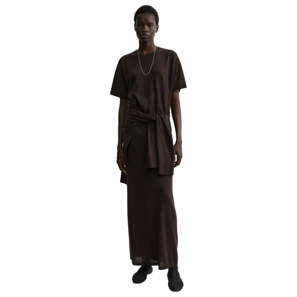 Toteme Long knit skirt in Fondante, view 2