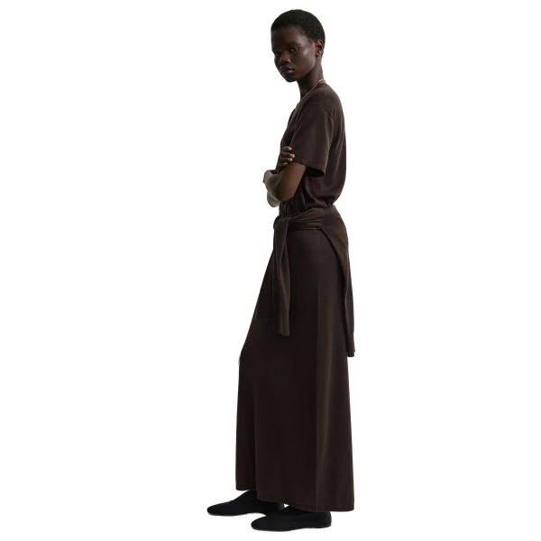 Toteme Long knit skirt in Fondante, view 3
