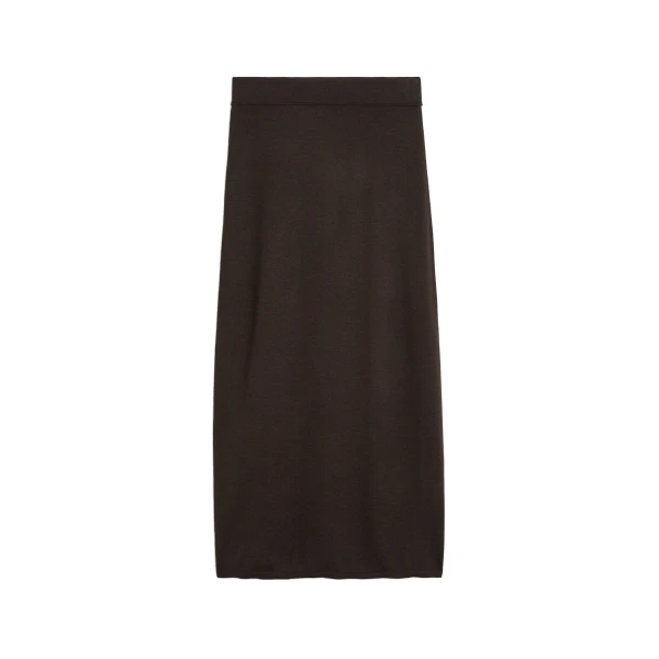 Long knit skirt in Fondante