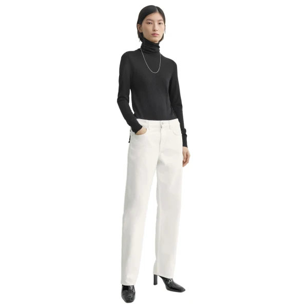 Toteme Low straight denim in White, view 2