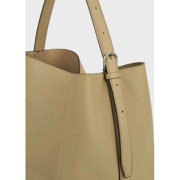 Medium belted grained-leather tote in Cashew - Image 5