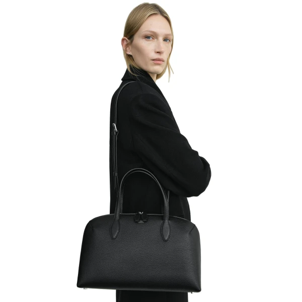 Medium grained-leather day tote in Black - Image 2