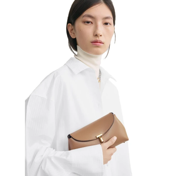 Mini T-Lock leather clutch in Camel - Image 2