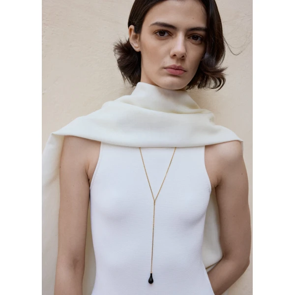 Onyx drop necklace in Black / Gold - Image 2