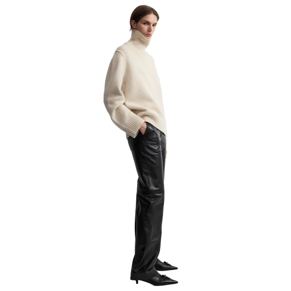 Toteme Oversized lambswool turtleneck in Almond, view 3