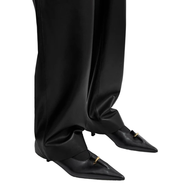 Pierced nappa pumps in Black - Image 3