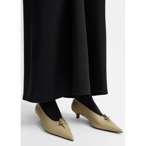 Pierced nappa pumps in Cashew - Image 3