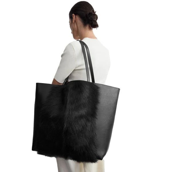 Roam goat hair tote in Black / Black - Image 3