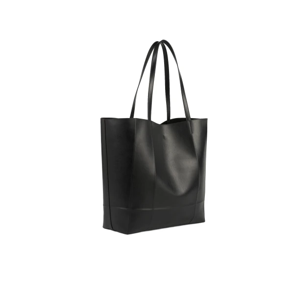 Roam leather tote in Black - Image 4
