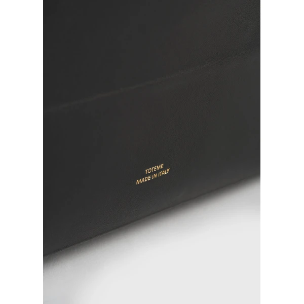 Roam leather tote in Black - Image 6