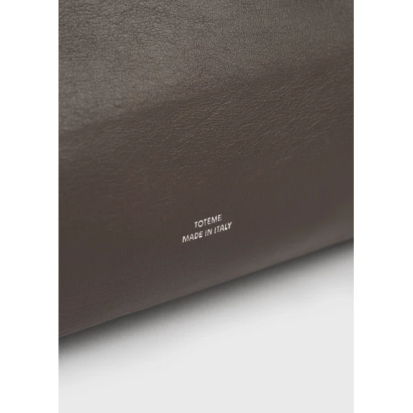 Roam leather tote in Brown - Image 6