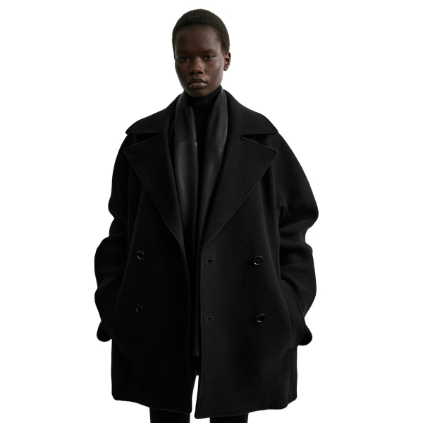 Toteme Rounded peacoat in Black, view 5