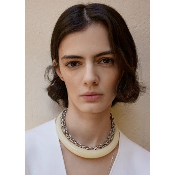 Sculpted collar in Buttercup - Image 2