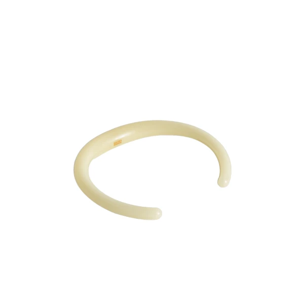 Sculpted collar in Buttercup - Image 5