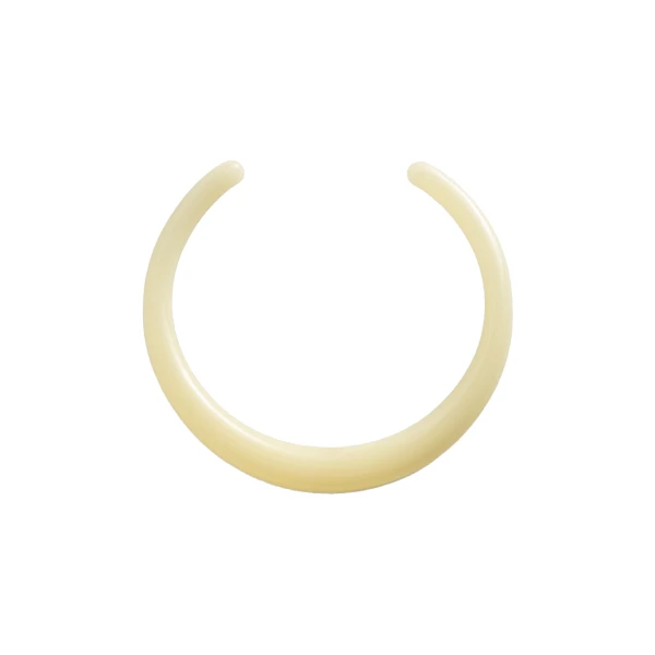 Sculpted collar in Buttercup