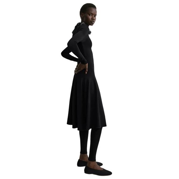 Toteme Sculpted knit dress in Black, view 3
