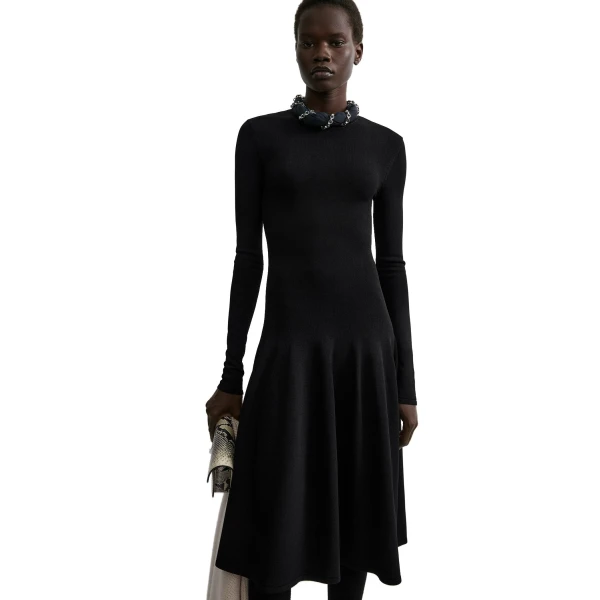 Toteme Sculpted knit dress in Black, view 5