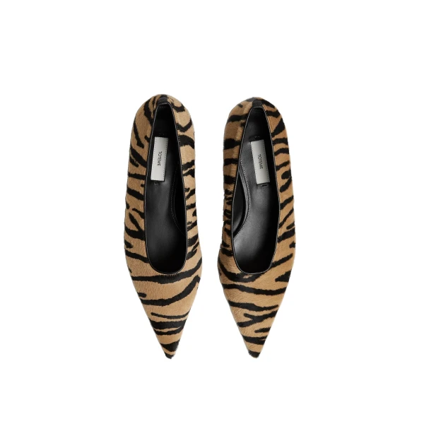 Sharp pony hair kitten pumps in Tiger - Image 5