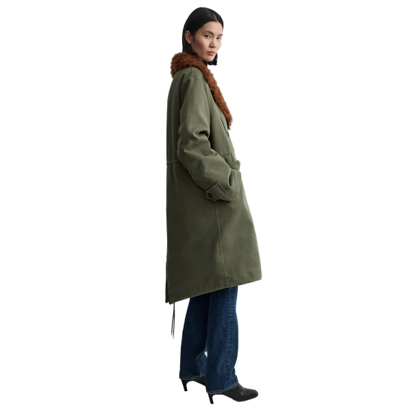 Toteme Shearling cotton parka in Moss, view 3