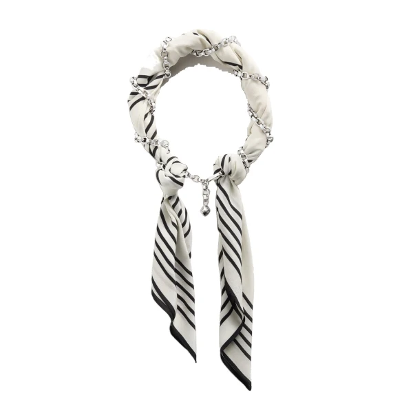 Silk scarf collar in Ecru / Black / Silver - Image 3