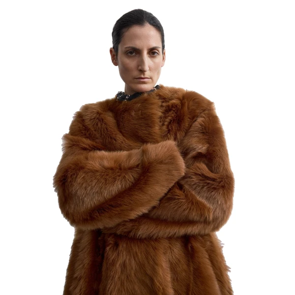 Toteme Silky shearling coat in Ginger, view 5
