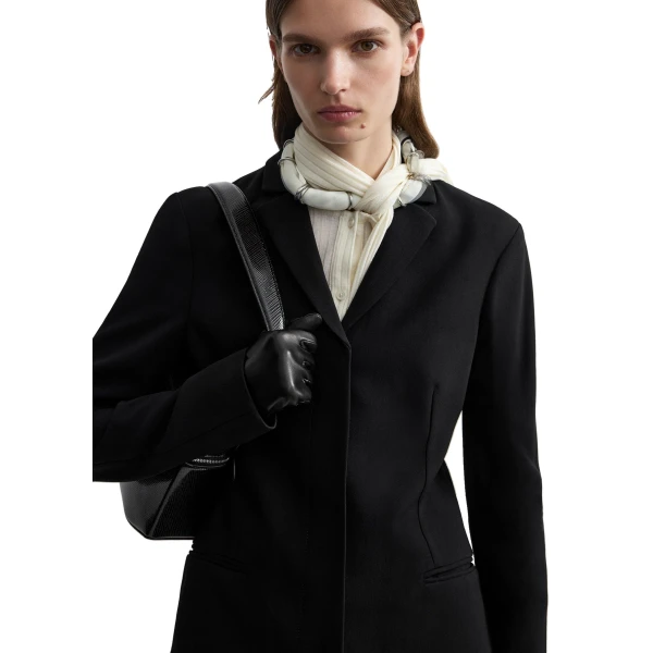 Toteme Slim stretch wool blazer in Black, view 5