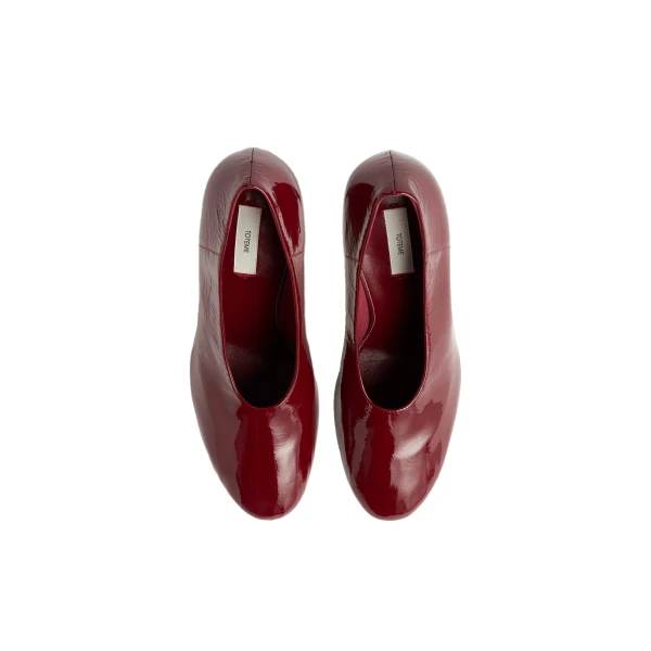 Slip naplack pumps in Cherry - Image 5