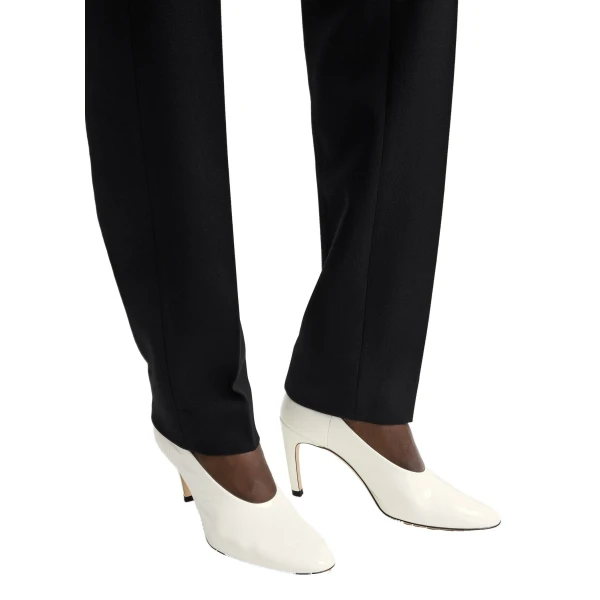 Slip naplack pumps in Off-white - Image 3
