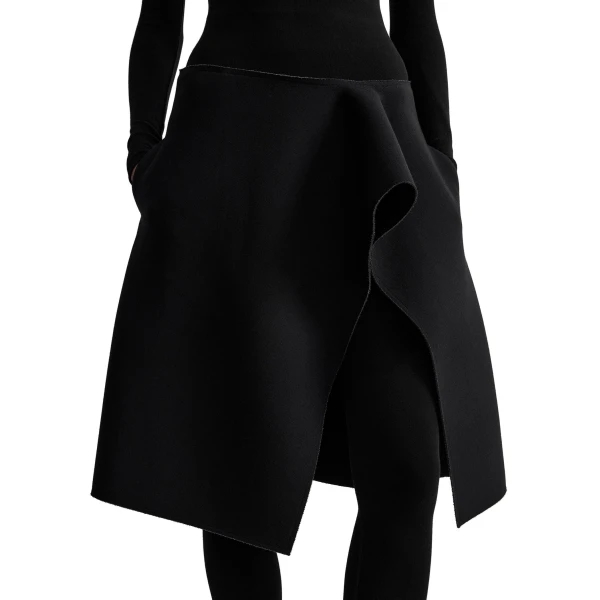 Toteme Slit scuba skirt in Black, view 5