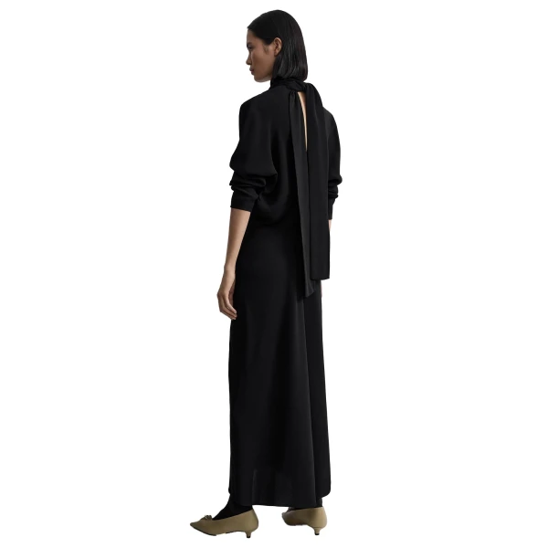 Toteme Slouch waist scarf dress in Black, view 4