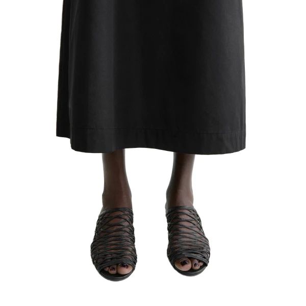 Summer woven mules in Black - Image 2