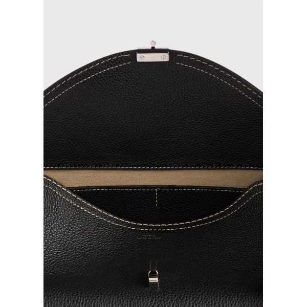 T-Lock grained-leather shoulder in Black - Image 5
