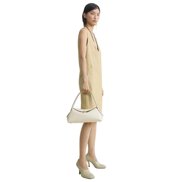 T-Lock grained-leather shoulder in Milk - Image 3