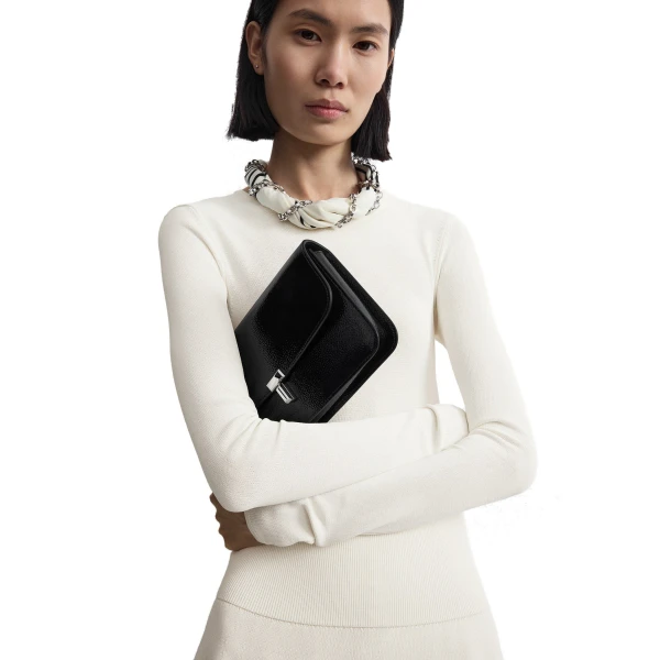 T-Lock grained-patent crossbody in Black - Image 3
