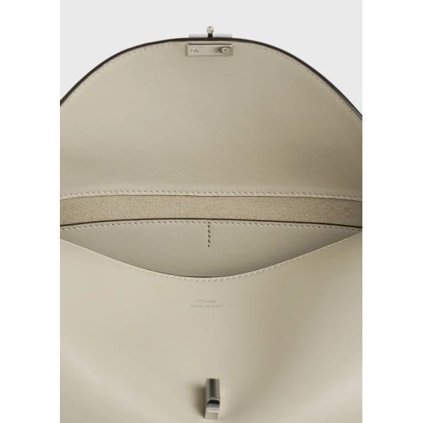 T-Lock leather shoulder in Fawn - Image 4