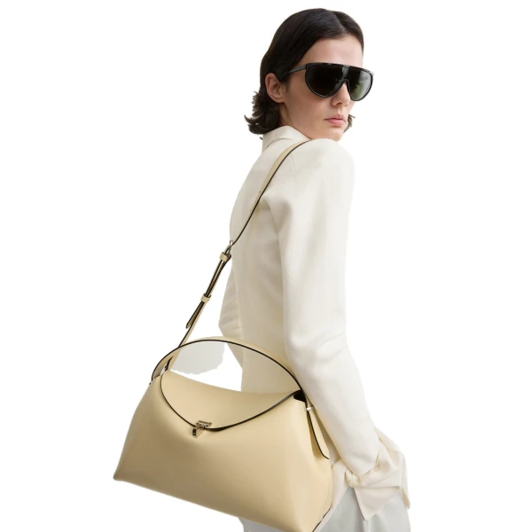 T-Lock leather top handle in Champagne - Image 3