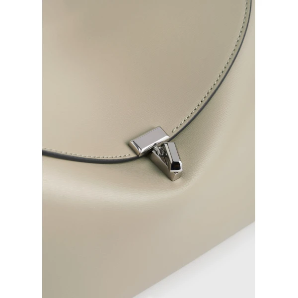 T-Lock leather top handle in Fawn - Image 6