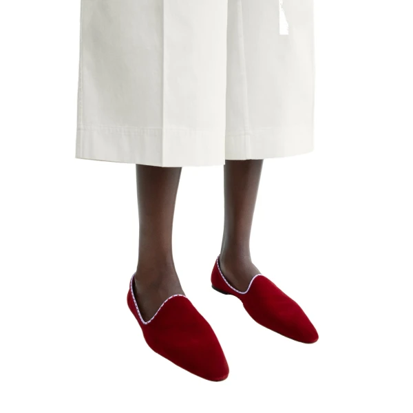 Velvet Venetian slippers in Red - Image 3