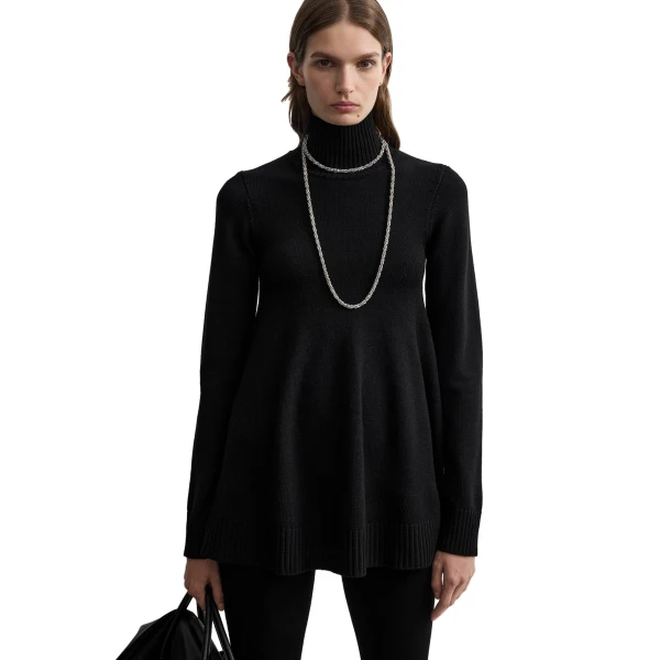 Toteme Wool turtleneck top in Black, view 5