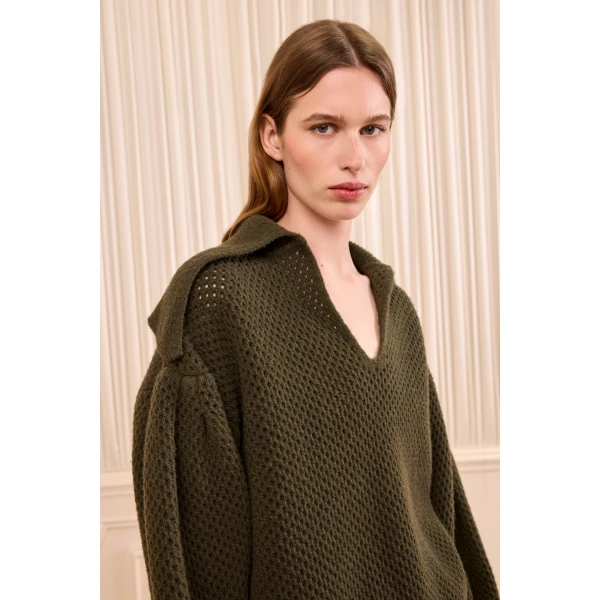 lila wool knit pullover militaire