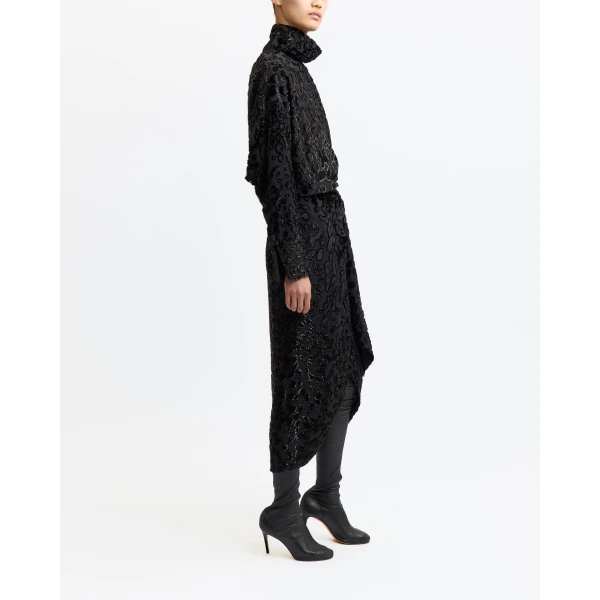 16 Arlington Black dress