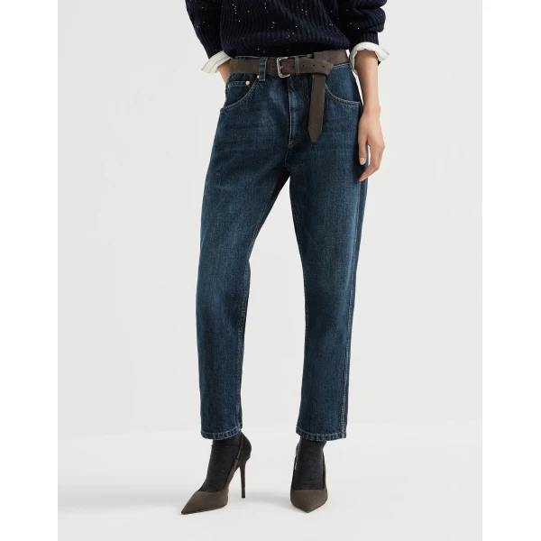Straight trousers