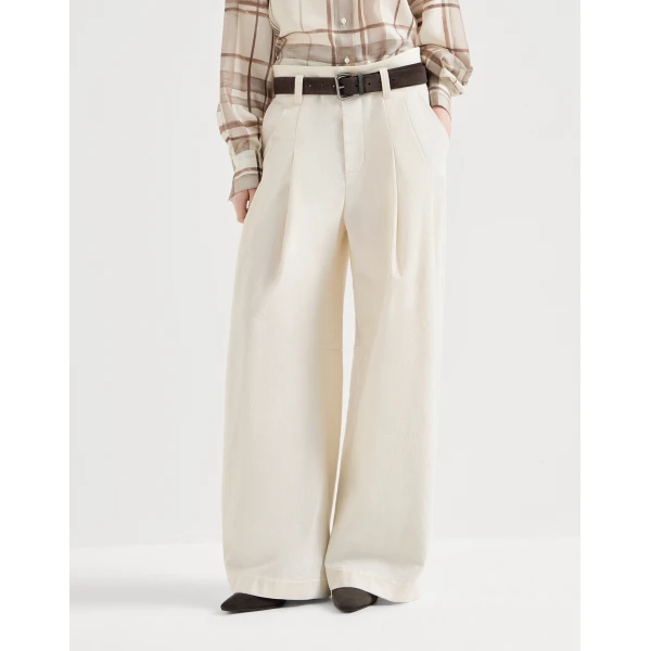 Five-pocket baggy trousers