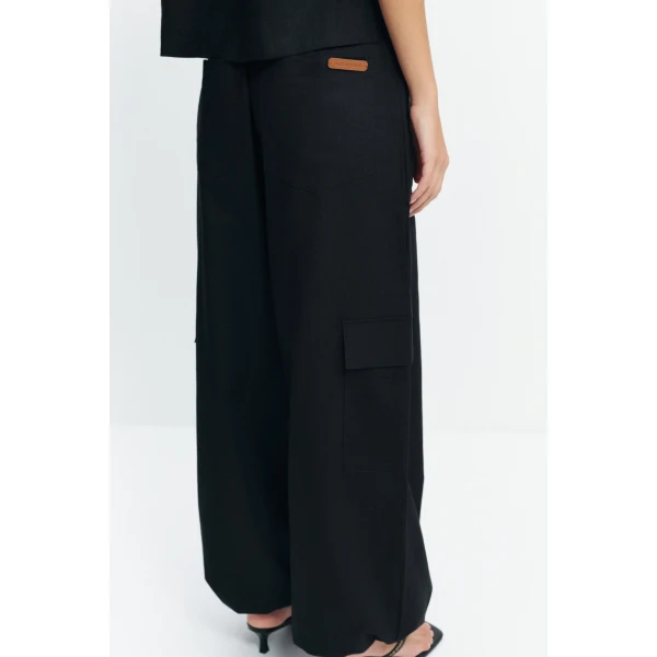Aje Corine Relaxed Cargo Pant in Black | Pants | Luxury Shoes 