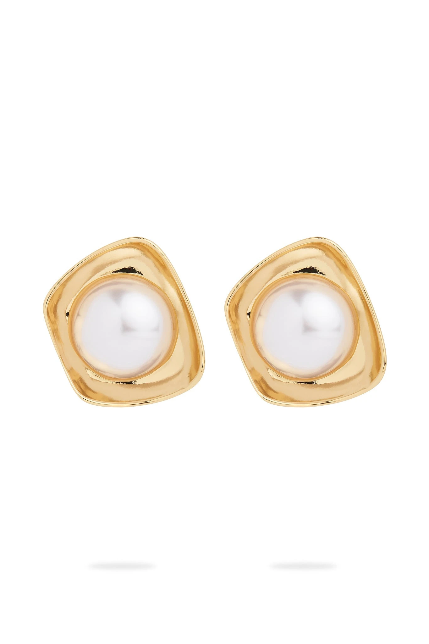 Aje Fee Stud Gold/Pearl Aje Fee Stud in Gold/Pearl | Earrings | Luxury Shoes