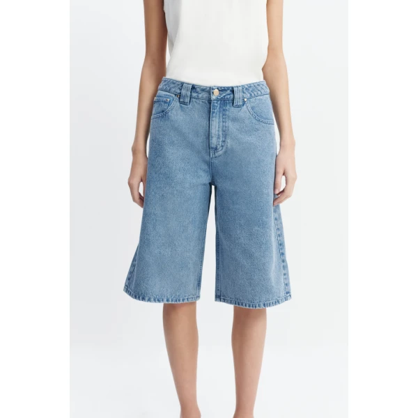 Aje Kendall Denim Jort in Light Wash | Tops | Luxury Shoes 