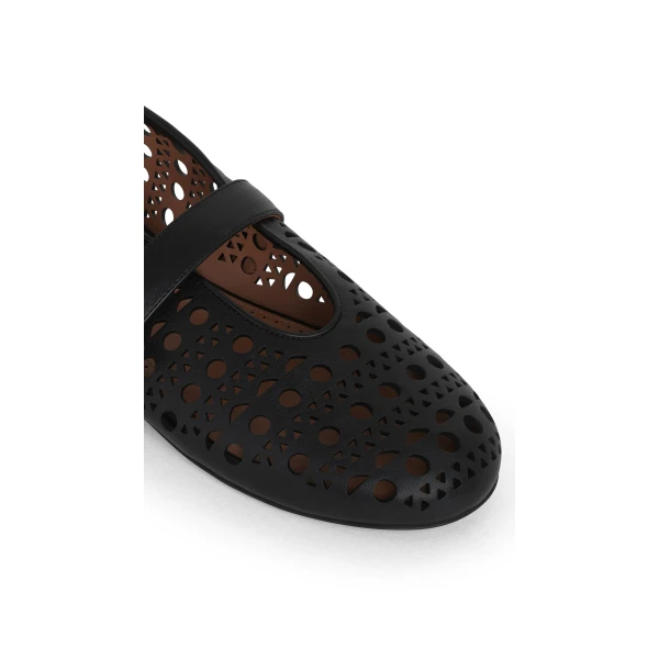 Alaia Ballet Flats in Vienne Lambskin, Black | Flats | Luxury Shoes 