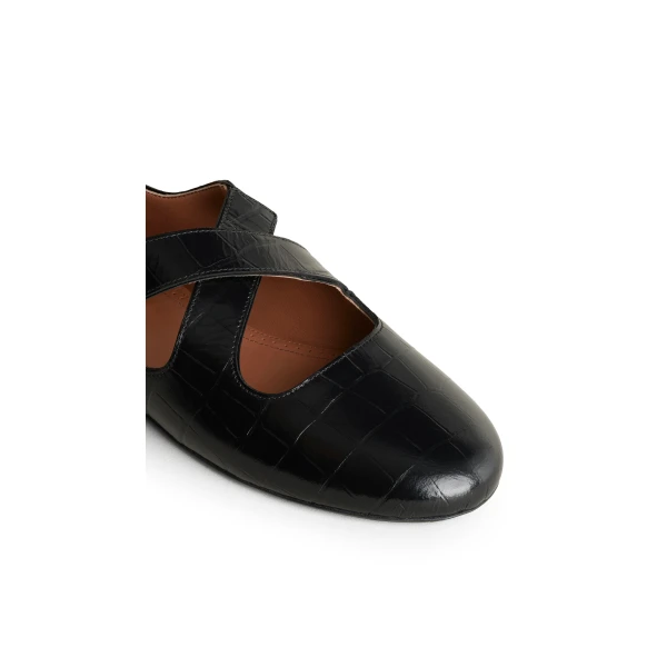 Alaia Criss Cross Ballet Flats in Crocodile Embossed Calfskin, Black | Flats | Luxury Shoes 