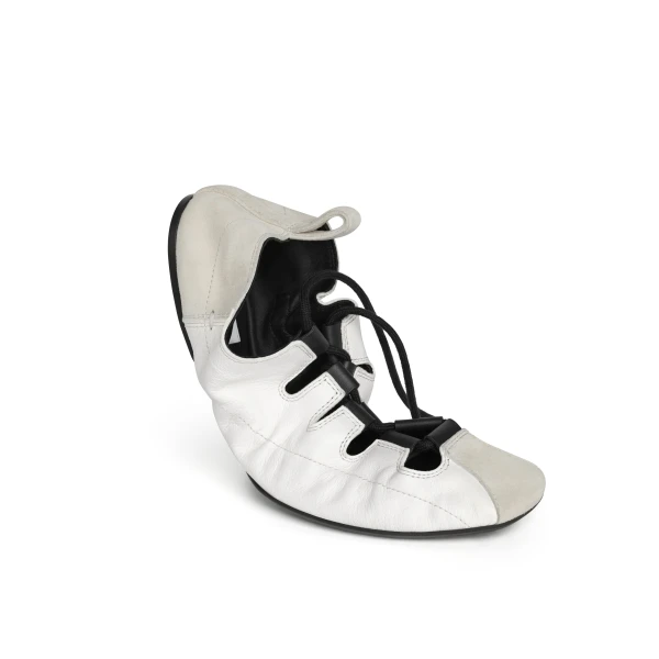 Alaia Fold Laced Flats in Leather, White | Flats | Luxury Shoes 