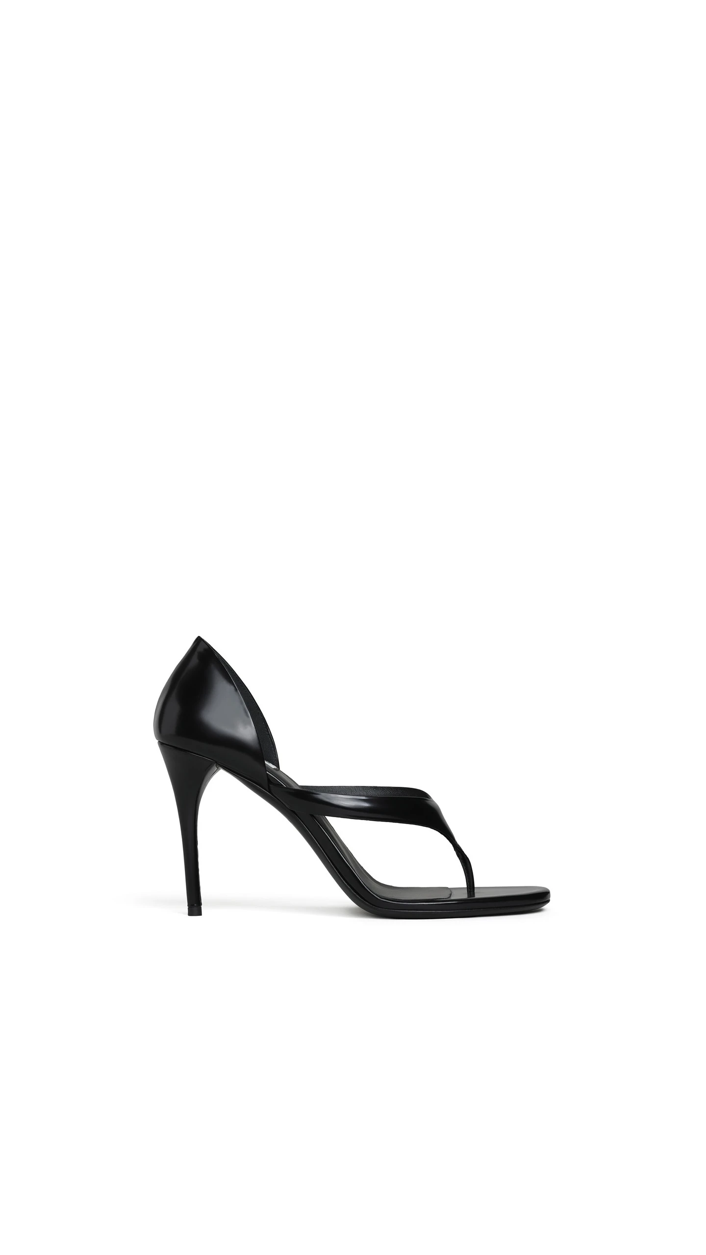 Alaia Infradito Sandals in Patent Calfskin, Black Alaia Infradito Sandals in Patent Calfskin, Black | Sandals | Luxury Shoes